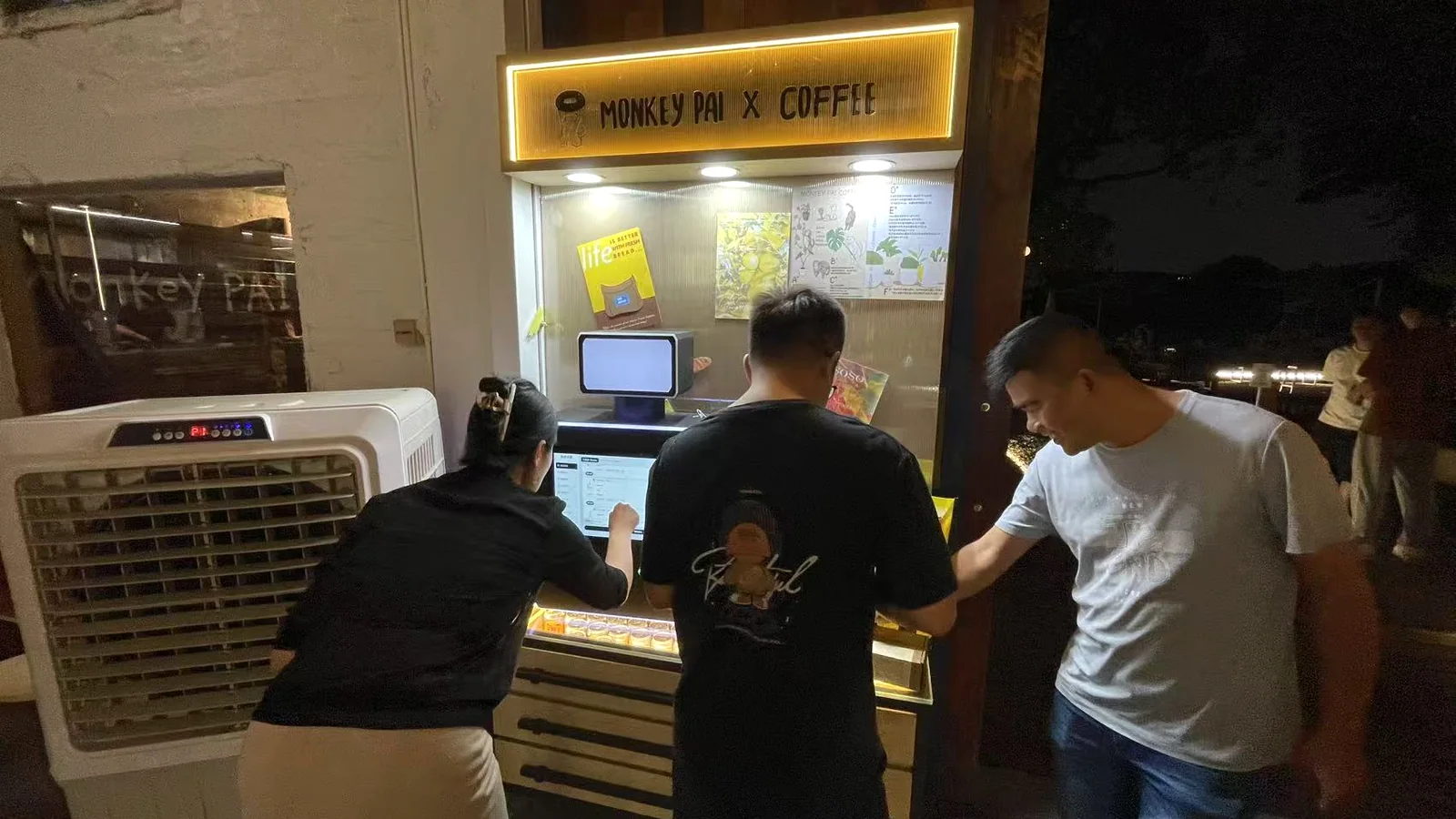 Setting up a perfume vending machine at a real location